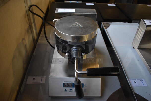 LIKE NEW! FY-2M2H Stainless Steel Commercial Countertop Electric Powered Waffle Maker. 120 Volts, 1 Phase. 11x21x12. Tested and Working! - Image 2 of 11