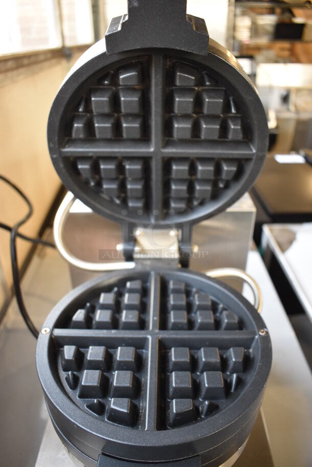 LIKE NEW! FY-2M2H Stainless Steel Commercial Countertop Electric Powered Waffle Maker. 120 Volts, 1 Phase. 11x21x12. Tested and Working! - Image 6 of 11