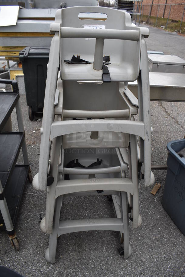2 Rubbermaid Gray Poly High Chairs. 22x23x30. 2 Times Your Bid! - Image 1 of 4