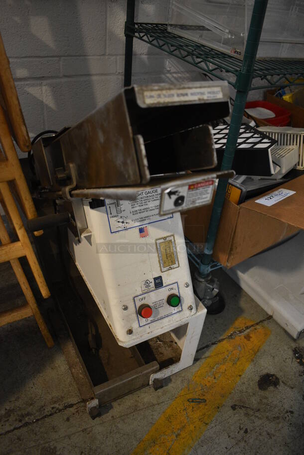 Oliver 723 Metal Commercial Countertop Bagel Slicer. 115 Volts, 1 Phase. 15x36x32. Tested and Working! - Image 3 of 6