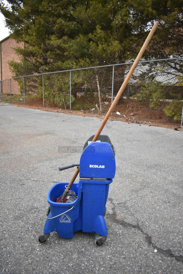 Ecolab Blue Poly Mop Bucket w/ Wringing Attachment and Mop on Commercial Casters. 16x19x32 - Image 3 of 4