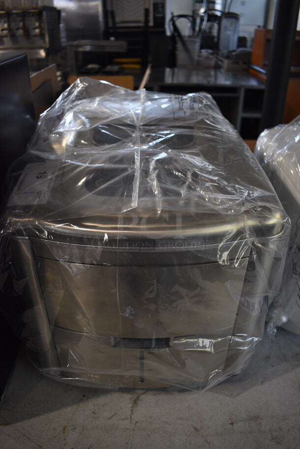 BRAND NEW SCRATCH AND DENT! Whynter T-2M Stainless Steel Commercial Countertop Ice Cube Maker. 110/115 Volts, 1 Phase. 14x17x15. Tested and Working! - Image 9 of 9
