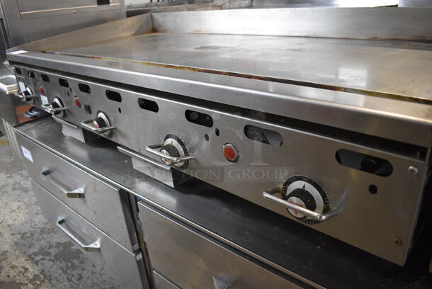 LATE MODEL! Vulcan MSA60 Stainless Steel Commercial Countertop Natural Gas Powered Flat Top Griddle w/ Thermostatic Controls. 135,000 BTU. 60x33x14 - Image 5 of 7