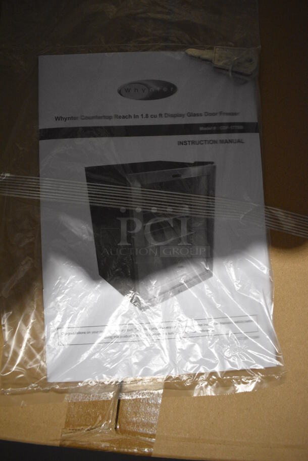 BRAND NEW SCRATCH AND DENT! Whynter CDF-177SB Stainless Steel Single Door Mini Cooler Merchandiser. 110-120 Volts, 1 Phase. 19x19x26. Tested and Working! - Image 5 of 6