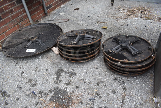ALL ONE MONEY! Lot of 11 Table Base Parts. Includes 29.5x29.5x3, 13x13x1, 18x18x3 - Image 7 of 7