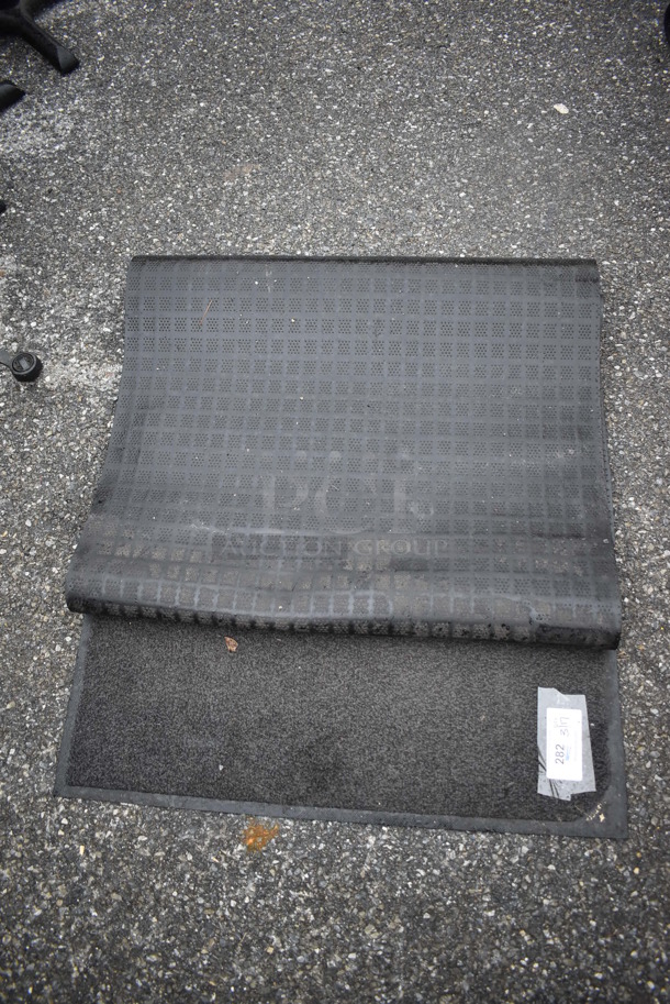 Gray Floor Mat. 33.5x114 - Image 4 of 5