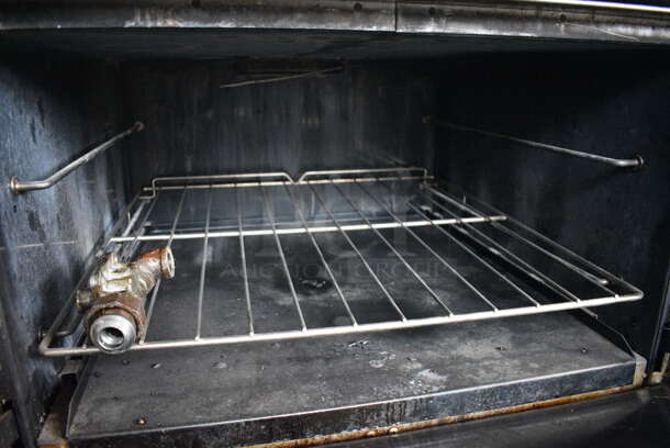 Southbend Stainless Steel Commercial Natural Gas Powered 6 Burner Range w/ Oven. 36.5x34x42 - Image 6 of 6
