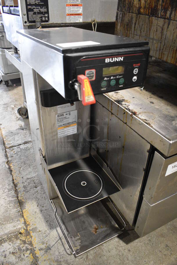 2010 Bunn ITCB-DV Stainless Steel Commercial Countertop Iced Tea Machine w/ Hot Water Dispenser. 120 Volts, 1 Phase. 12x25x34.5  - Image 2 of 5