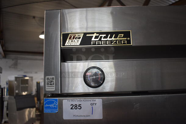 2013 True T-23F ENERGY STAR Stainless Steel Commercial Single Door Reach In Freezer w/ Poly Coated Racks on Commercial Casters. 115 Volts, 1 Phase. 27x30x83. Tested and Working! - Image 3 of 5