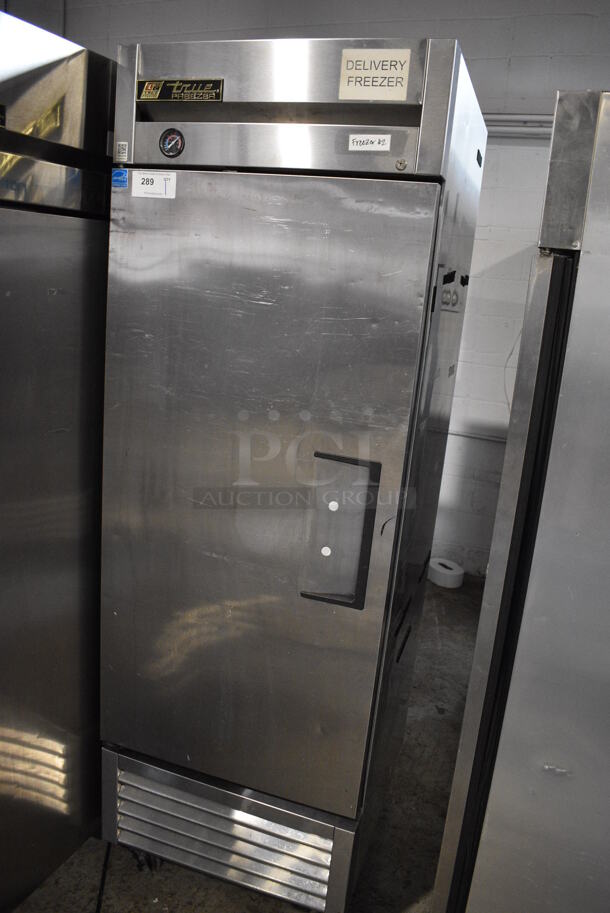 2013 True T-23F ENERGY STAR Stainless Steel Commercial Single Door Reach In Freezer w/ Poly Coated Racks on Commercial Casters. 115 Volts, 1 Phase. 27x30x83. Tested and Working! - Image 2 of 6