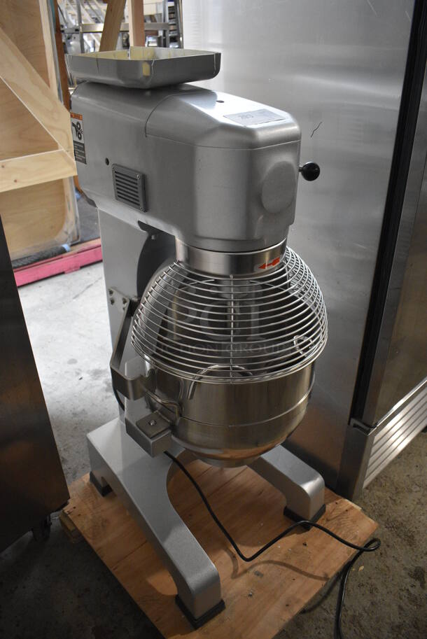 BRAND NEW SCRATCH AND DENT! Galaxy 177GMIX30 Metal Commercial Floor Style 30 Quart Planetary Dough Mixer w/ Stainless Steel Mixing Bowl, Bowl Guard, Dough Hook and Paddle Attachments. Unit Has Broken Backside Panel and Fan. 110 Volts, 1 Phase. 23x27x45. Tested and Working! - Image 6 of 8