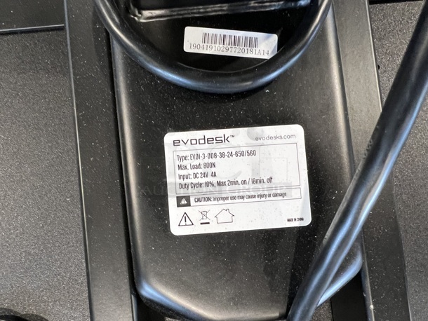 Evodesk Limited EVOI-3-008-38-24-650/560 Adjustable Height Desk / Table. One Leg Does Not Function So The Desk Sits Unevenly. 60x30x35 - Image 6 of 6