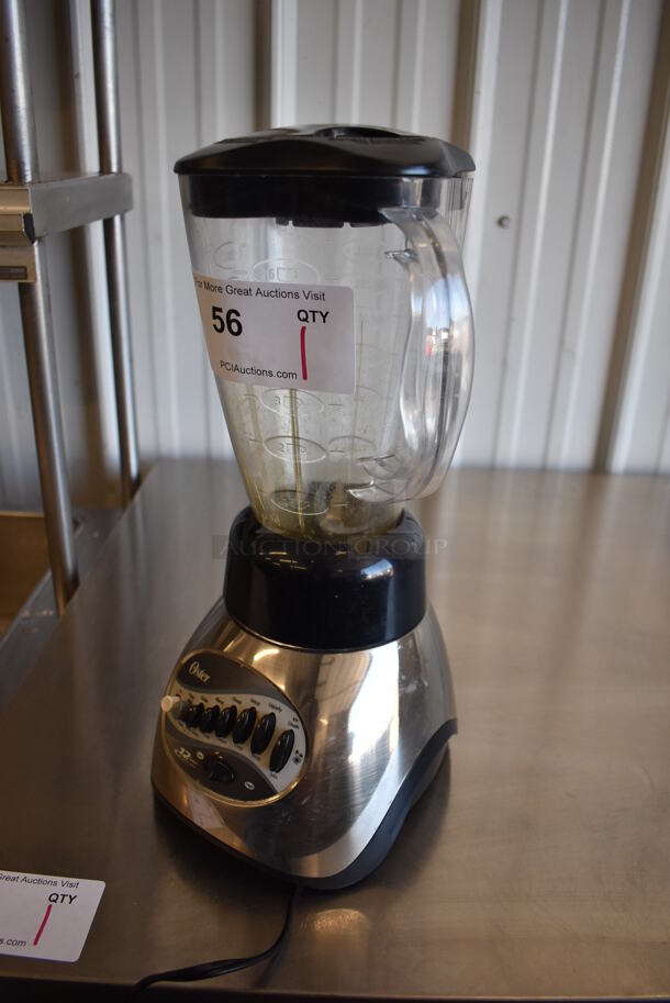 Oster Countertop Blender. 7x9x15. Tested and Working! - Image 2 of 4