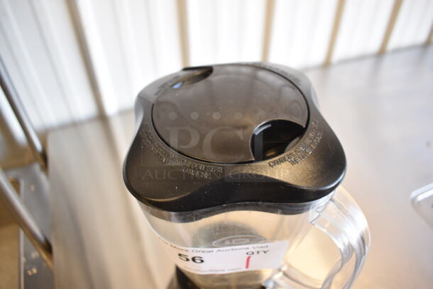 Oster Countertop Blender. 7x9x15. Tested and Working! - Image 3 of 4