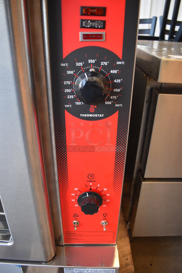 BRAND NEW SCRATCH AND DENT! Vulcan VC4GD-21D150K ENERGY STAR Stainless Steel Commercial Propane Gas Powered Full Size Convection Oven w/ View Through Doors, Metal Oven Racks and Thermostatic Controls. 50,000 BTU. 40x31x32. Tested and Working! - Image 3 of 9