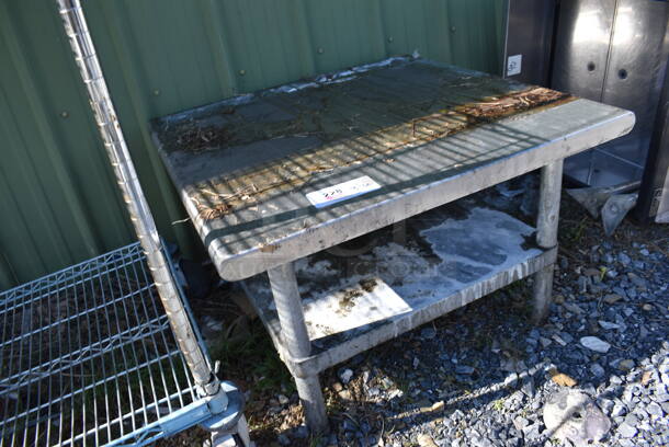 Stainless Steel Equipment Stand w/ Metal Under Shelf. 30x30x20 - Image 3 of 4