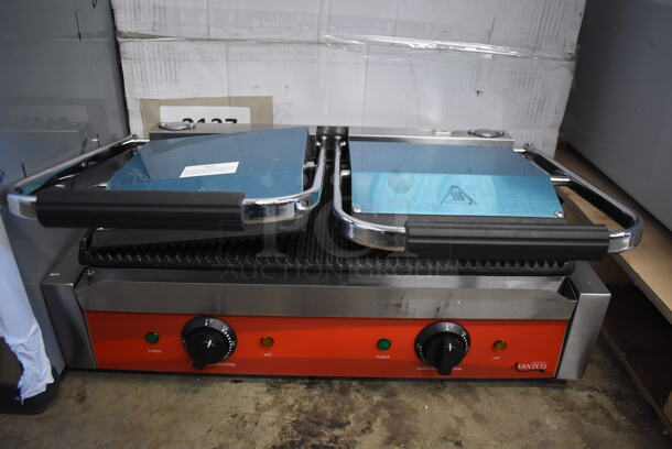 BRAND NEW SCRATCH AND DENT! Avantco 177P84 Stainless Steel Commercial Countertop Electric Powered Double Panini Grill with Grooved Plates. 120 Volts, 1 Phase. 23x16x10. Tested and Working! - Image 2 of 9