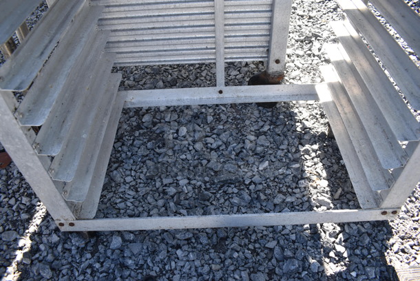 Metal Commercial Pan Transport Rack on Commercial Casters. 30.5x18.5x63.5 - Image 3 of 4