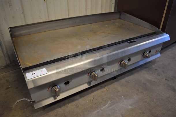 CPG Stainless Steel Commercial Countertop Natural Gas Powered Flat Top Griddle. 48x31x17