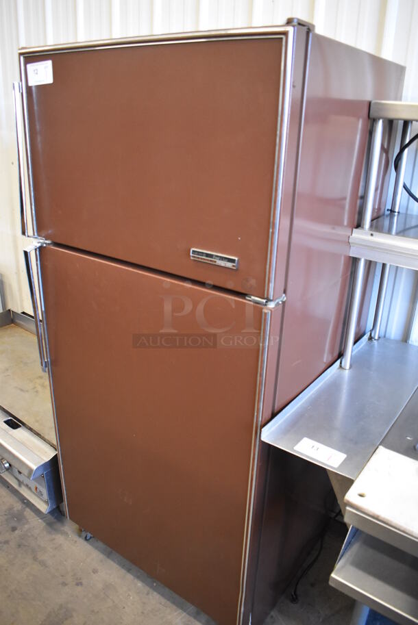 Gibson RT19F5WM Metal Cooler Freezer Combo Unit. 31x28x61. Tested and Working! - Image 2 of 9