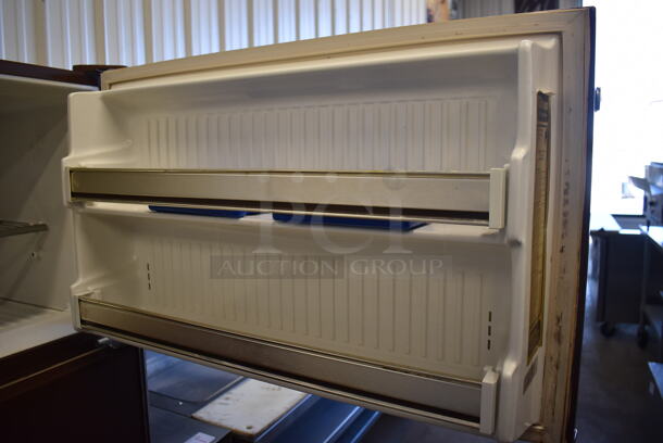 Gibson RT19F5WM Metal Cooler Freezer Combo Unit. 31x28x61. Tested and Working! - Image 7 of 9