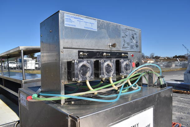 Termac Stainless Steel Commercial Straight Pass Through Dishwasher. 115/230 Volts. 30x30x71 - Image 4 of 10