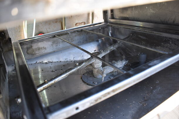 Termac Stainless Steel Commercial Straight Pass Through Dishwasher. 115/230 Volts. 30x30x71 - Image 7 of 10