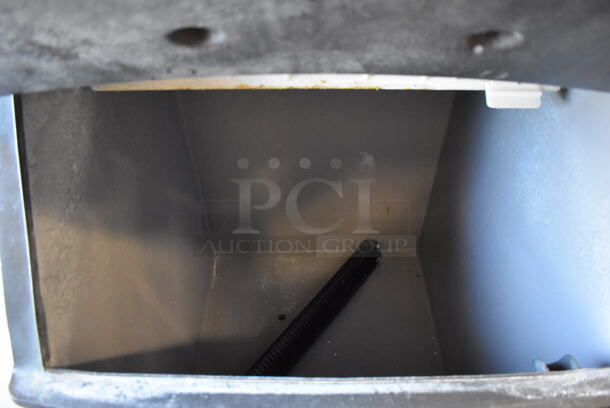 Hoshizaki KML-700MAJ Stainless Steel Commercial Ice Head on Commercial Bin. 115 Volts, 1 Phase. 30x34x76 - Image 4 of 6