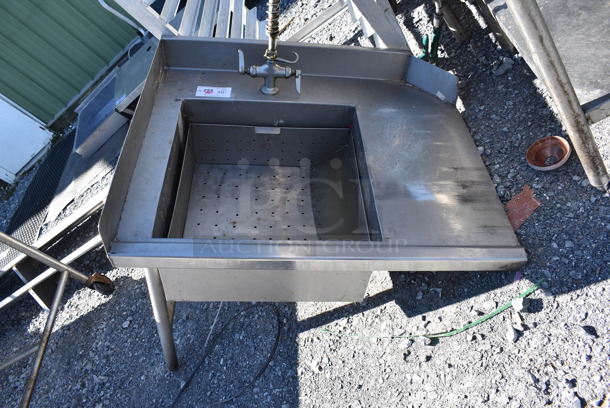 Stainless Steel Commercial Left Side Dirty Side Dishwasher Table w/ Spray Nozzle Attachment and Handles. 36x30x38. Bay 20x20x10