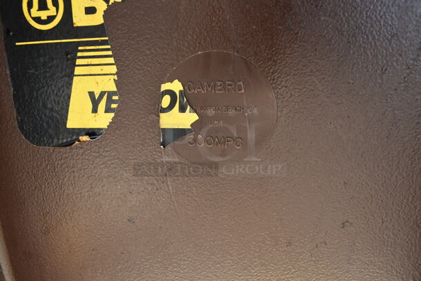 Cambro 300MPC Brown Poly Insulated Food Carrying Case. 17x25x24 - Image 5 of 5