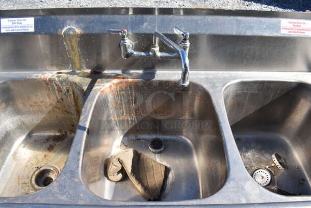 Eagle Stainless Steel Commercial 3 Bay Sink w/ Dual Drain Boards, Faucet and Handles. 102x26x44. Bays 16x19x12. Drain Boards 22x22 - Image 5 of 7