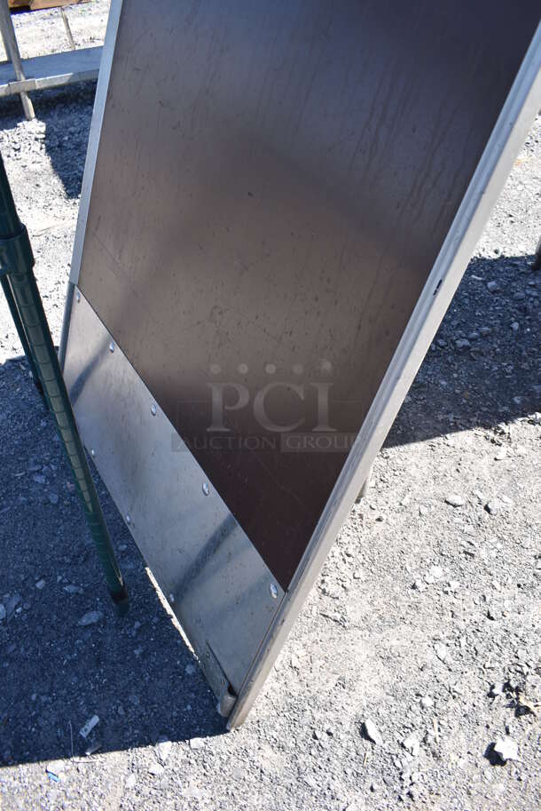Eliason Swinging Kitchen Door. 36x4x79 - Image 4 of 5