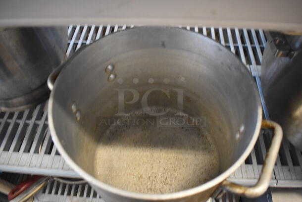 Metal Stock Pot. 14x10.5x9 - Image 2 of 3