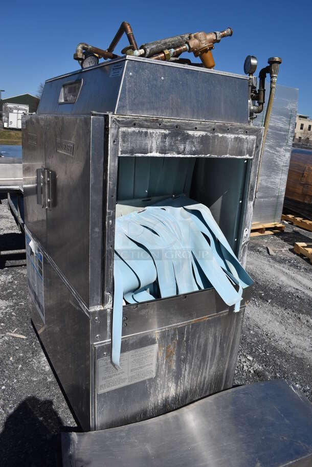 Hobart CL44E Stainless Steel Commercial Conveyor Dishwasher. 208 Volts, 3 Phase. Goes GREAT w/ Lot 281! 44x28x67 - Image 9 of 11