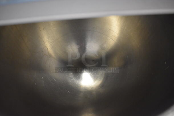 D-30 Stainless Steel Commercial 30 Quart Mixing Bowl. 19x16x13 - Image 3 of 4