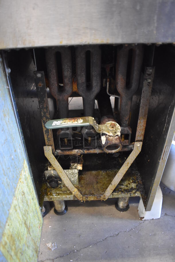 Imperial IFS-40 Stainless Steel Commercial Floor Style Propane Gas Powered Deep Fat Fryer. 105,000 BTU. 15.5x31x47 - Image 4 of 6