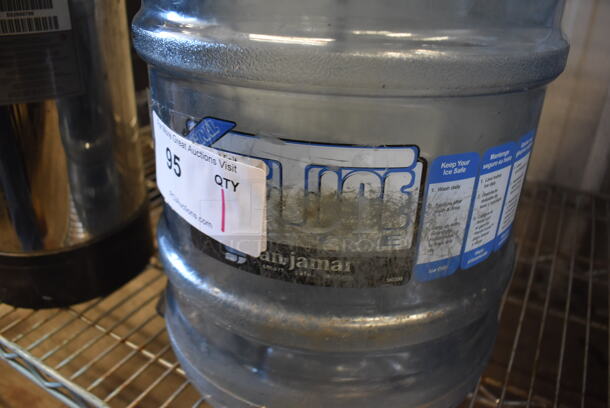 San Jamar Blue Poly Ice Bucket. 13x10x18 - Image 3 of 3