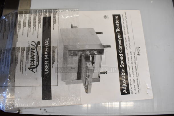 BRAND NEW IN BOX! Avantco 177CNVYOV10A Stainless Steel Commercial Countertop Conveyor Oven with 10 1/2" Belt. 120 Volts, 1 Phase. Tested and Working! - Image 9 of 11