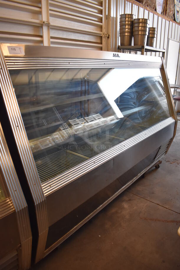 GEM Metal Commercial Floor Style Deli Display Case Merchandiser. 96x34x61. Tested and Powers On But Does Not Get Cold - Image 5 of 5