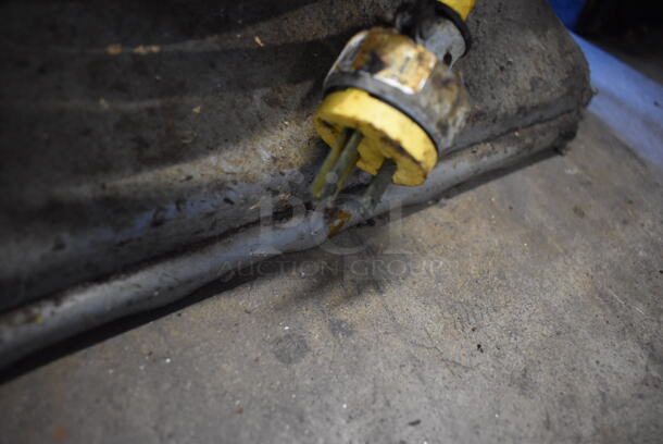 Hobart 4312 Metal Commercial Countertop Power Hub. 115 Volts, 1 Phase. 11x16x16. Tested and Working! - Image 2 of 5