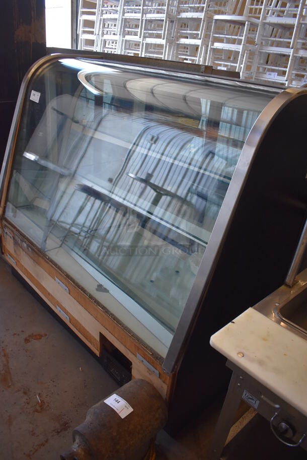 Metal Commercial Floor Style Display Case Merchandiser. 60x30x54.5. Tested and Working! - Image 4 of 4
