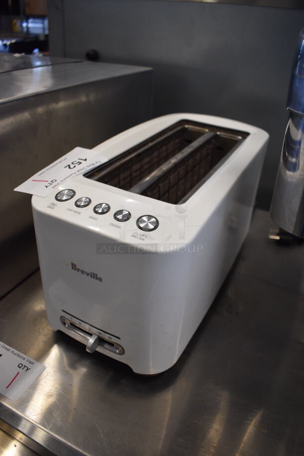 Breville BTA630XL/A Metal Countertop 2 Slot Toaster. 120 Volts, 1 Phase. 7x15x8 - Image 2 of 4