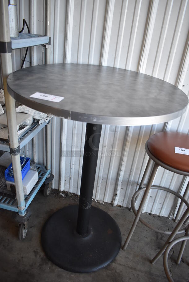 Gray Round Bar Height Table on Black Metal Table Base. 30x30x42 - Image 3 of 3