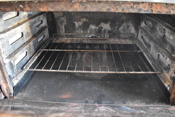 Dynamic Cooking Systems DCS Stainless Steel Commercial Natural Gas Powered 10 Burner Range w/ 2 Ovens, Over Shelf and Back Splash. 60x30x60 - Image 5 of 8