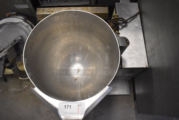 Groen TDH/40 Stainless Steel Commercial Countertop Natural Gas Powered 40 Quart Steam Tilting Kettle. 26x34x29 - Image 4 of 8