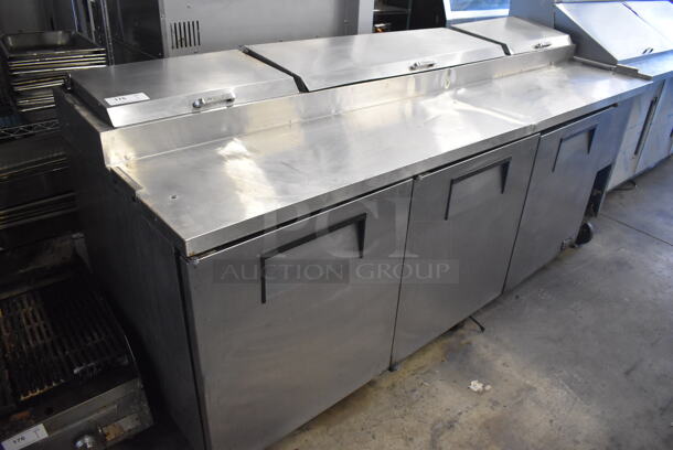 True TPP-93 Stainless Steel Commercial Pizza Prep Table on Commercial Casters. 115 Volts, 1 Phase. 93x32x42. Tested and Working! - Image 10 of 10