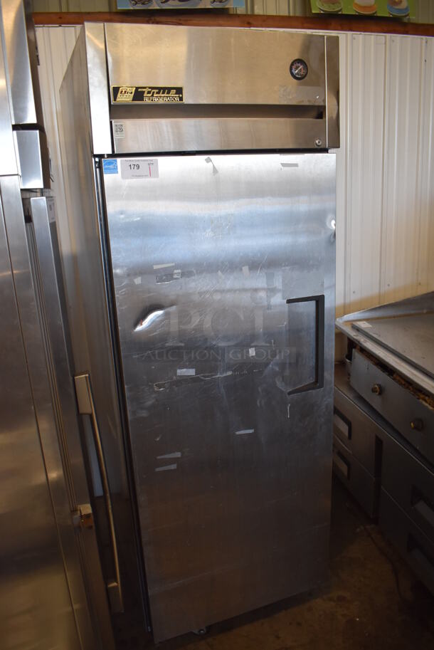 2015 True TG1R-1S ENERGY STAR Stainless Steel Commercial Single Door Reach In Cooler w/ Poly Coated Racks on Commercial Casters. 115 Volts, 1 Phase. 29x35x83. Tested and Working! - Image 2 of 6