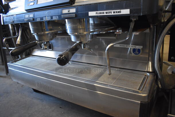 Nuova Simonelli Aurelia Stainless Steel Commercial Countertop 2 Group Espresso Machine w/ 2 Portafilters and 2 Steam Wands. 208 Volts, 1 Phase. 32x22x27 - Image 4 of 6