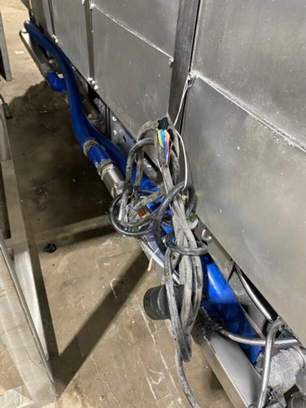 FAB! Pitco Frialator Commercial Natural Gas Powered 4 Bay Deep Fat Fryer! With Middle Fryer Basket Rack! With Oil Filter System! All Stainless Steel! On Casters! WORKING WHEN REMOVED! Model: SGH50 SN: G09FA015138 - Image 12 of 12