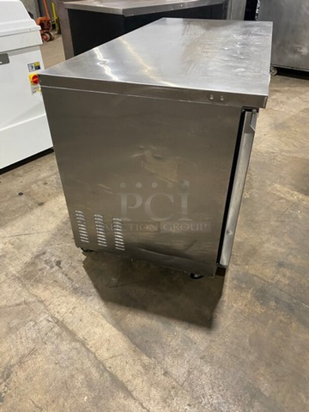 Entree Commercial 2 Door Lowboy/Worktop Cooler! All Stainless Steel! On Casters! Model: UR61 SN: 1904ENTB03720 115V 60HZ 1 Phase - Image 3 of 8
